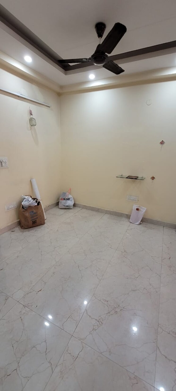 Bathroom, chattarpur 1 Bedroom 50 Sq.Yd. Builder Floor In Chattarpur Delhi 8911182