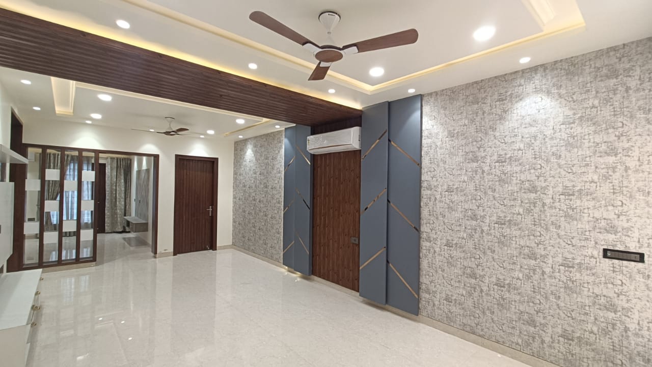 3 BHK Builder Floor For Sale in Luxurious Builder Floor S