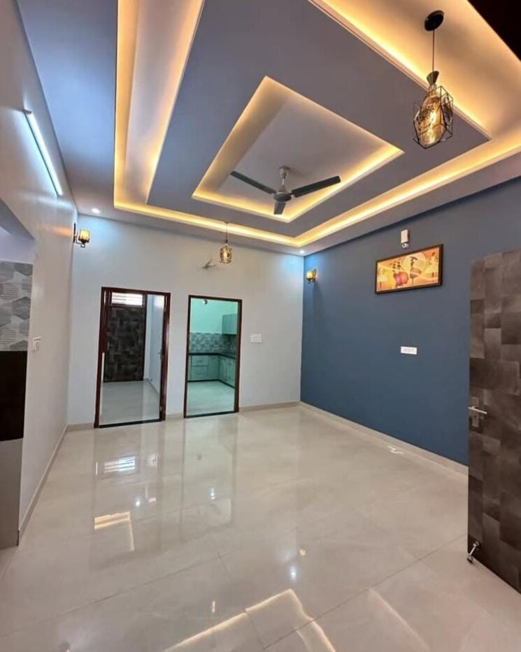 Kitchen, sector 33 2.5 Bedroom 2250 Sq.Ft. Builder Floor In Sector 33 Faridabad 8911235