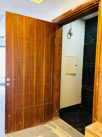  4 BHK Builder Floor at Green Fields Colony – for Sale