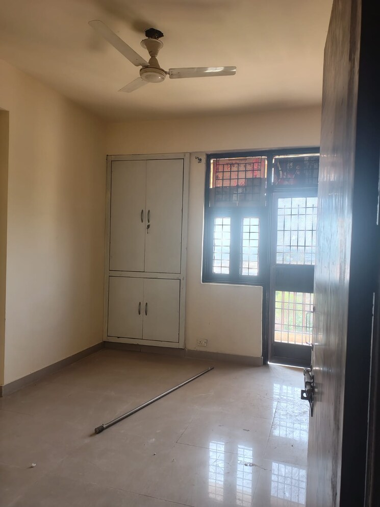 Room, migsun-roof 2 Bedroom 912 Sq.Ft. Apartment In Raj Nagar Extension Ghaziabad 8911261