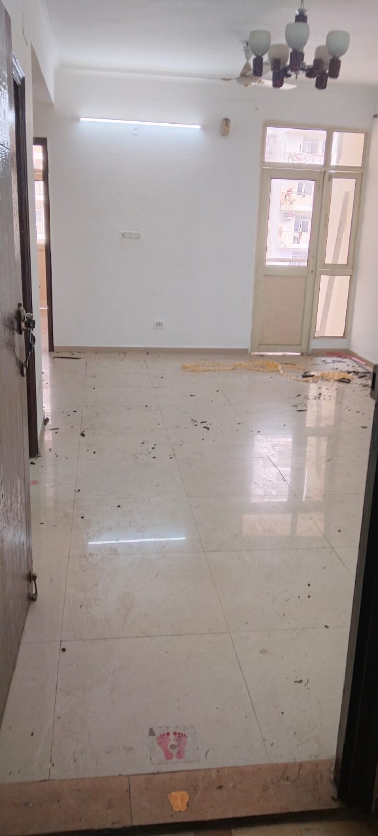 Bathroom, migsun-roof 2 Bedroom 912 Sq.Ft. Apartment In Raj Nagar Extension Ghaziabad 8911261