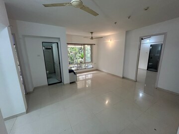 2 BHK Apartment For Rent in Puranik Hometown, Ghodbunder Road