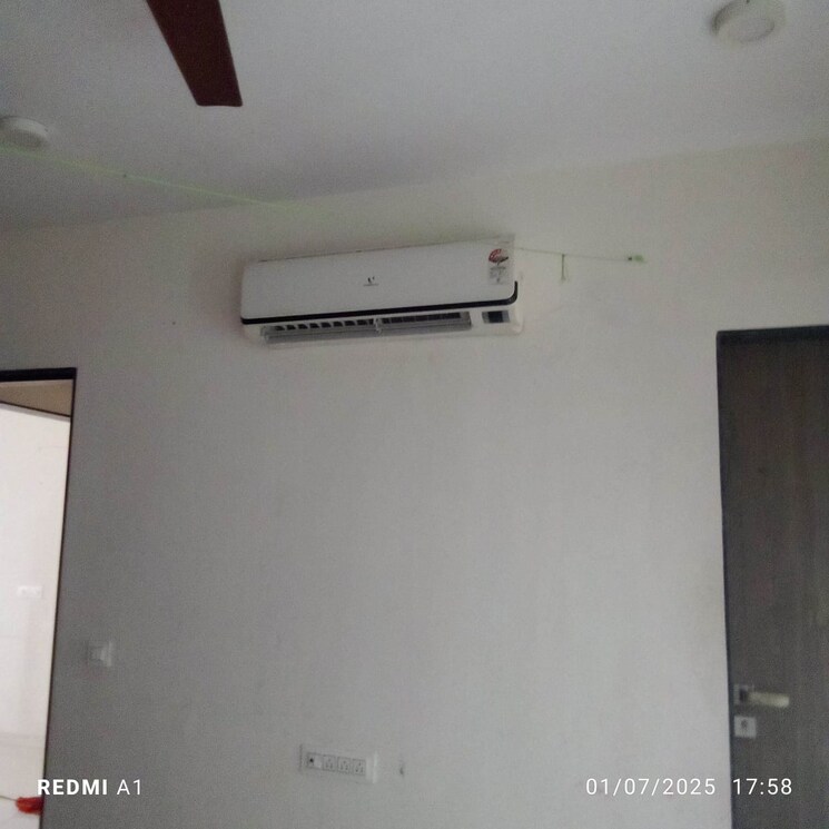 Room, vesu 4 Bedroom 4000 Sq.Ft. Apartment In Vesu Surat 8873072