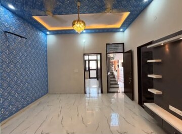 3 BHK Builder Floor For Rent in Sector 33