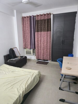 2 BHK Apartment For Sale in Grihapravesh, Sector 77