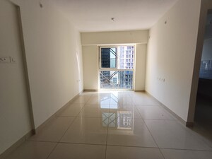 Building Lobby in 1 BHK Apartment at Shapoorji Pallonji Siennaa, Kandivali East – for Sale