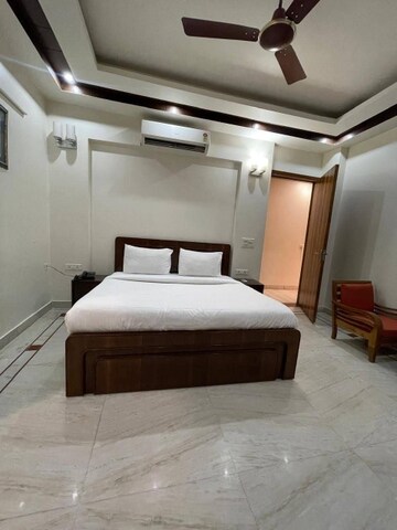 Bedroom in 3 BHK Independent House at Sector 41 – for Rent