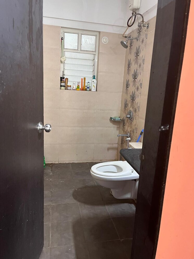 Bathroom, kolte-patil-downtown-langston 2 Bedroom 1166 Sq.Ft. Apartment In Kharadi Pune 8911340