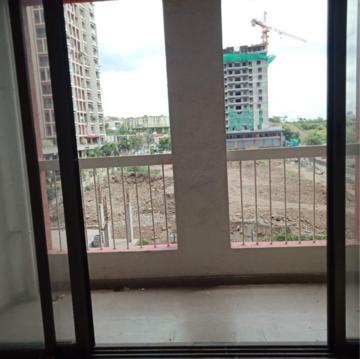 Room in 2 BHK Apartment at Chaphalkar Elina Living, Mohammadwadi – for Rent