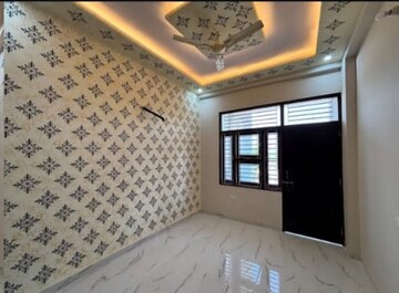 Kitchen in 3 BHK Builder Floor at Sector 37 – for Rent