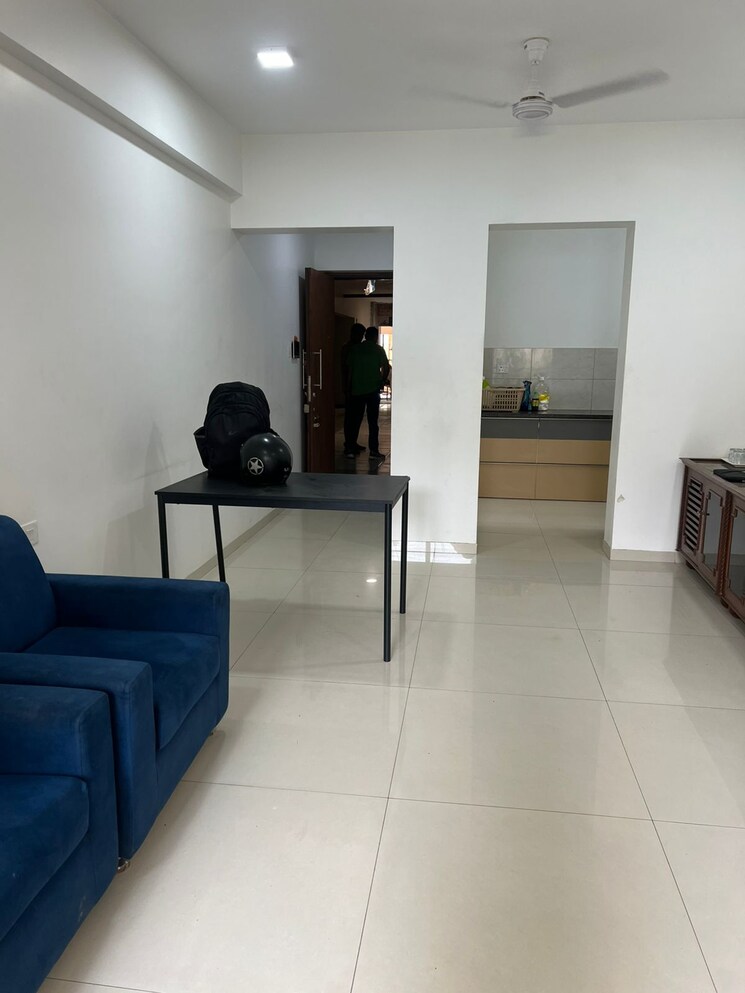 Living Room, kalpataru-imperia 2 Bedroom 820 Sq.Ft. Apartment In Santacruz West Mumbai 8911377