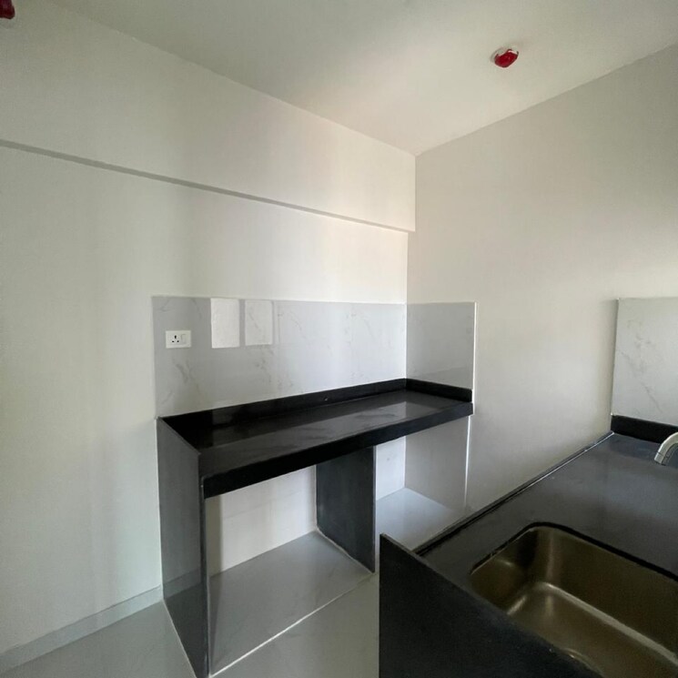 Kitchen, runwal-gardens-phase-i 1 Bedroom 470 Sq.Ft. Apartment In Kalyan Shilphata Road Thane 8911390