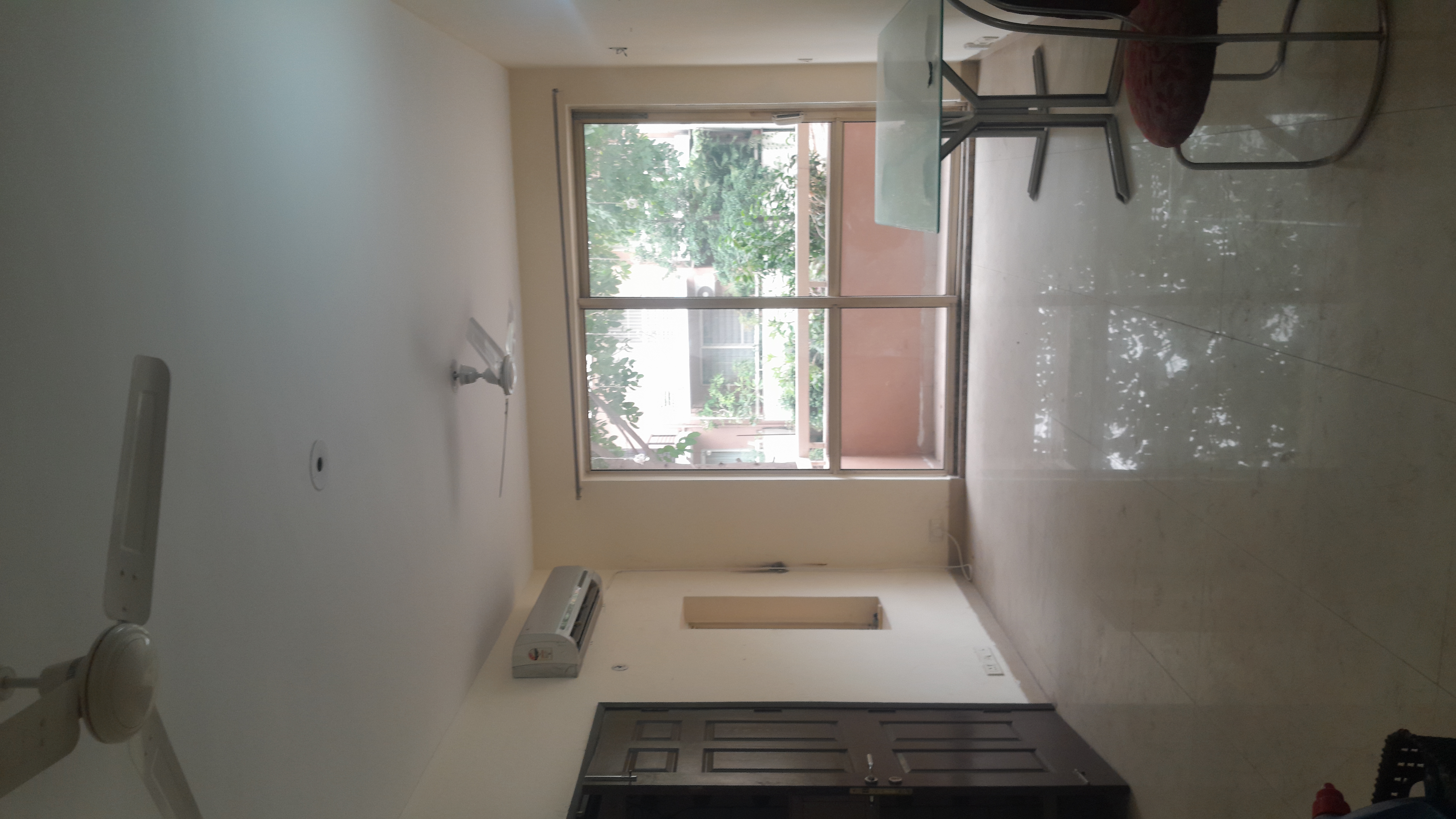 2 BHK + Pooja Room Builder Floor For Rent in Unitech Woodstock Floors
