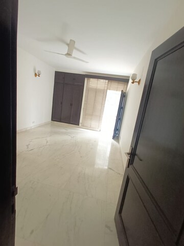 Room in 3 BHK Builder Floor at Greater Kailash I – for Rent