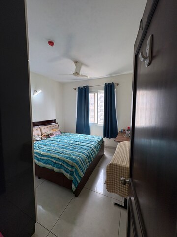 Bedroom in 2 BHK Apartment at Prestige Lakeside Habitat, Varthur – for Rent