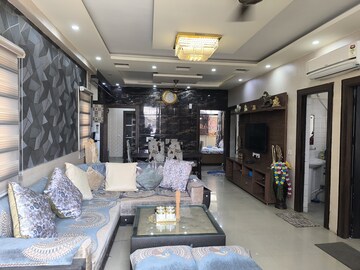 Living Room in 3 BHK Builder Floor at TDI The Grand Retreat, Sector 88 – for Rent