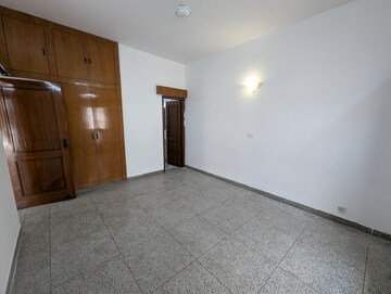3 BHK Apartment For Rent in SLF Anushree, Sector 75