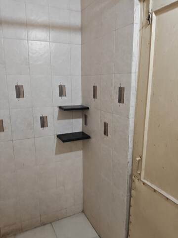 3 BHK Apartment For Rent in Sethi Arcade, Sector 76