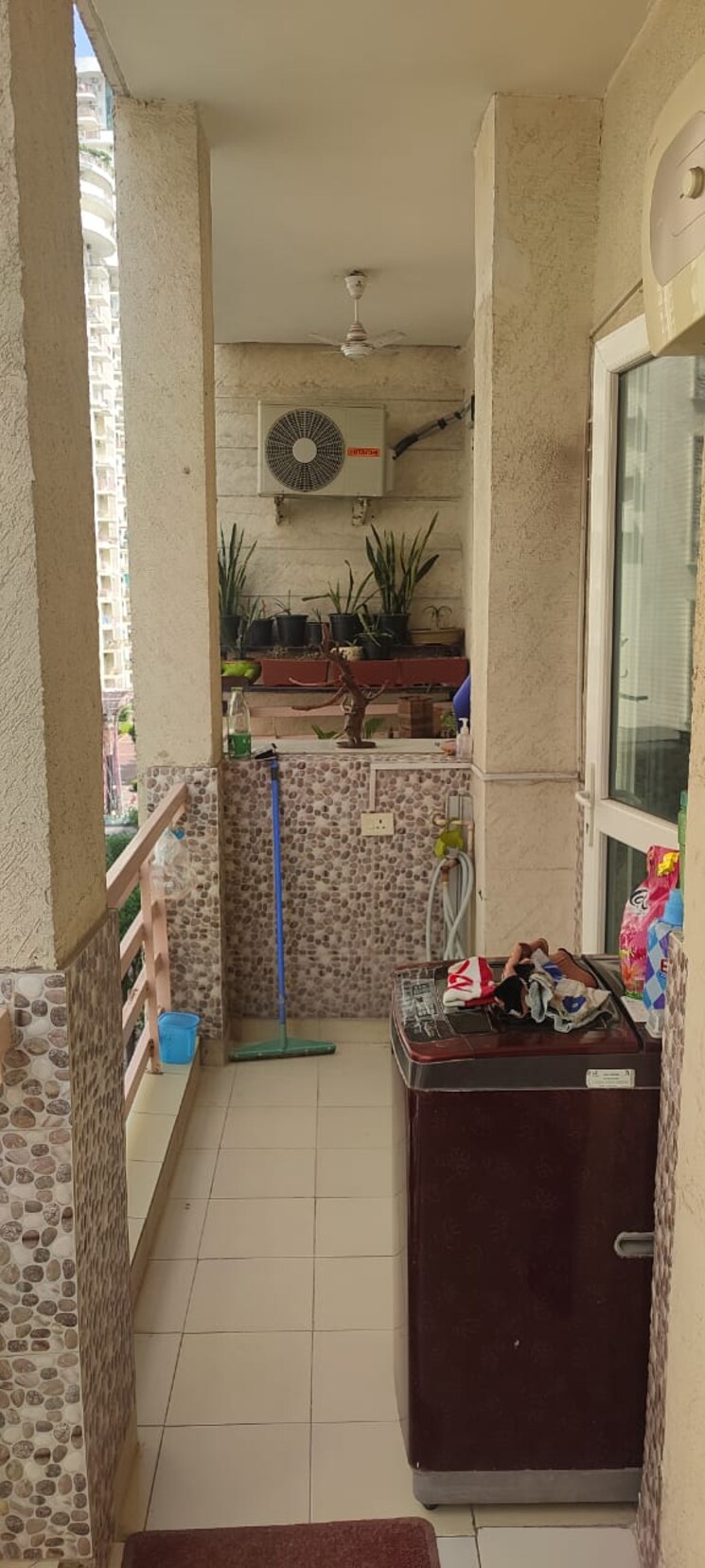 Balcony, unitech-the-residences-sector-33 3 Bedroom 1505 Sq.Ft. Apartment In Sector 33 Gurgaon 8911447