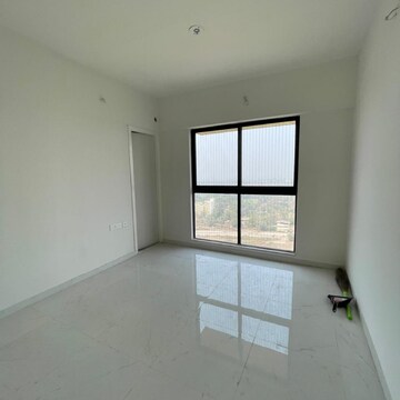 Room in 2 BHK Apartment at Runwal Gardens Phase 2, Kalyan Shilphata Road – for Rent