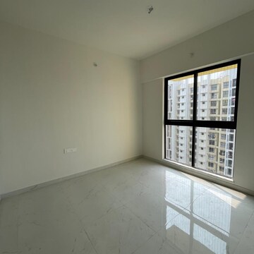 2 BHK Apartment For Rent in Runwal Gardens Phase 2, Kalyan Shilphata Road