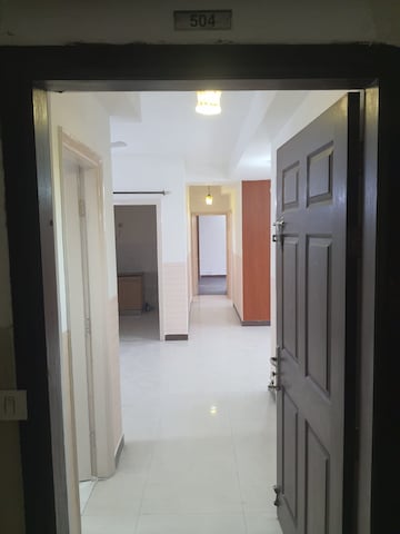 Room in 2.5 BHK Apartment at SLF Anushree, Sector 75 – for Rent