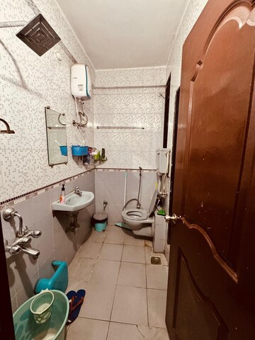 Attached Bathroom in 2 BHK Apartment at Soham Exotica, Kharghar – for Rent
