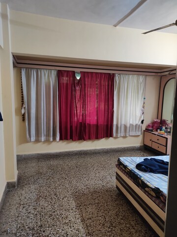 Furnished Amenities in 2 BHK Apartment at Andheri East – for Rent