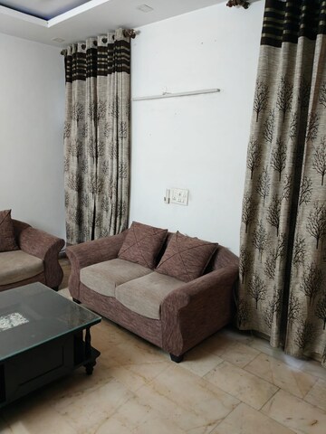 Living Room in 3 BHK Apartment at RWA Apartments Sector 47, Sector 47 – for Rent