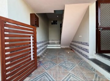 Staircase in 2 BHK Builder Floor at Sector 31 – for Rent