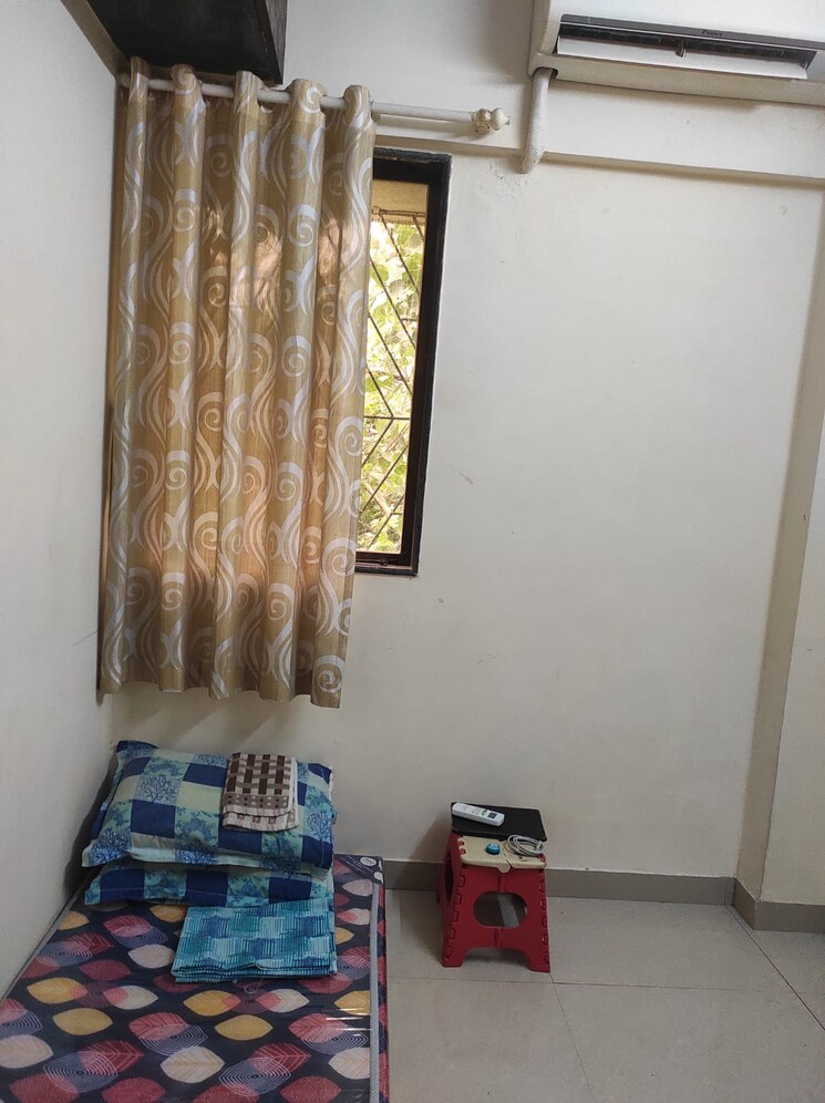 Bedroom, shree-devadiga-chs 1 Bedroom 400 Sq.Ft. Apartment In Andheri East Mumbai 8908100