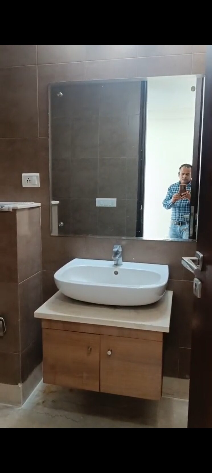 Bathroom, abw-la-lagune 4 Bedroom 3160 Sq.Ft. Apartment In Sector 54 Gurgaon 8911380