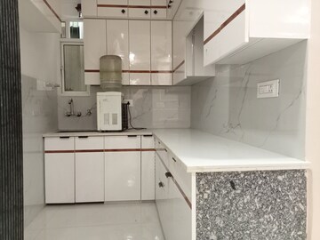 Kitchen in 3 BHK Builder Floor at Mahavir Enclave 1 – for Rent