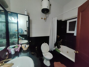 Bathroom in 4 BHK Independent House at Koramangala – for Sale
