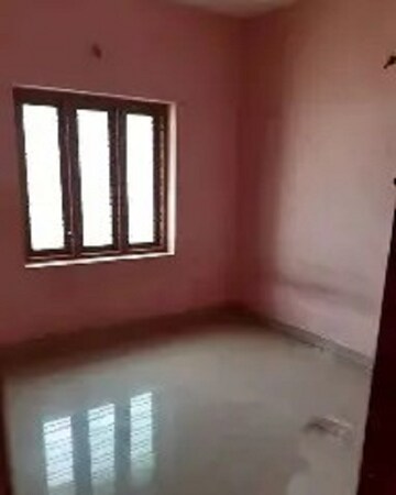 Bedroom in 2 BHK Apartment at Beliaghata – for Rent