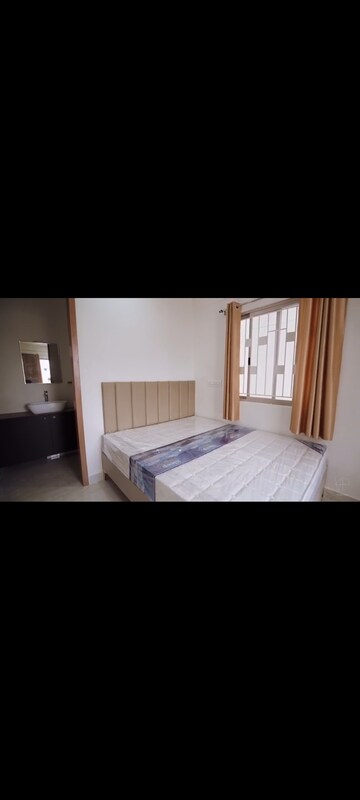 Bedroom in 6+ BHK Independent House at Electronic City Phase ii – for Sale