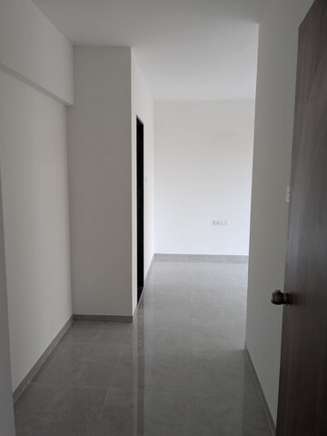 Room in 3 BHK Apartment at Goel Ganga New Town, Dhanori – for Rent
