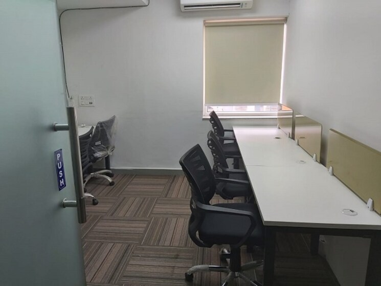 Team Area, sector 63 Commercial Office Space 500 Sq.Ft. In Sector 63 Noida 8911565