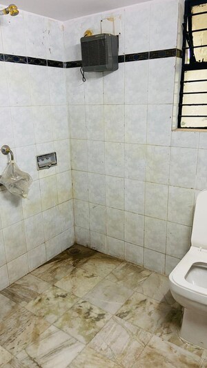 Attached Bathroom in 5 BHK Villa at Organic Dhanorina, Dhanori – for Sale