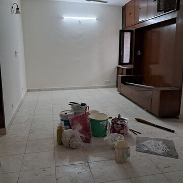 Bedroom in 3 BHK Builder Floor at Hauz Khas – for Rent