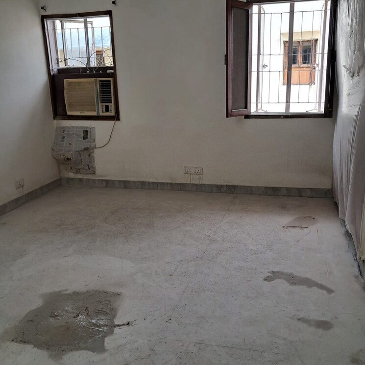 Room, hauz khas 3 Bedroom 1300 Sq.Ft. Builder Floor In Hauz Khas Delhi 8911639