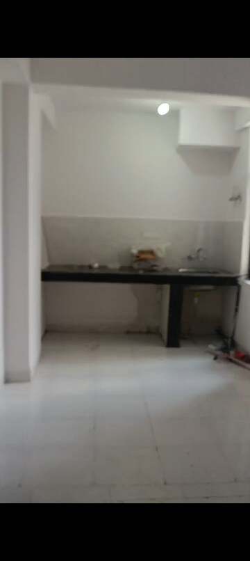 Room in 1 BHK Apartment at Amolik Heights, Sector 88 – for Rent
