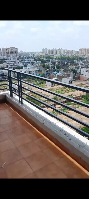 Balcony in 1 BHK Apartment at Amolik Heights, Sector 88 – for Rent