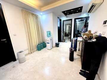 Living Room in 3 BHK Builder Floor at Safdarjung Enclave – for Rent