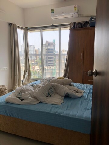 4 BHK Apartment For Rent in Borivali West