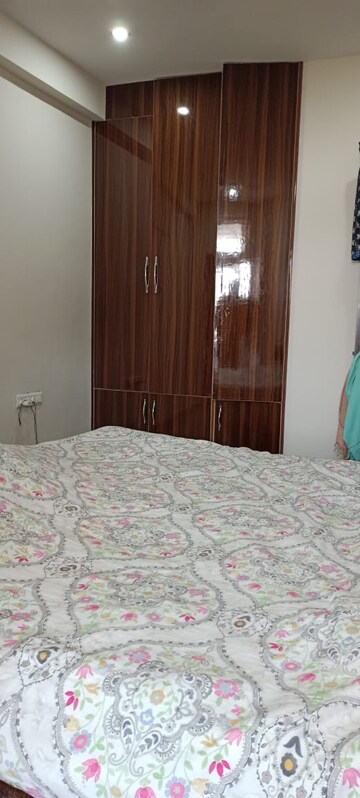 Bedroom in 2 BHK Builder Floor at Sector 52 – for Rent