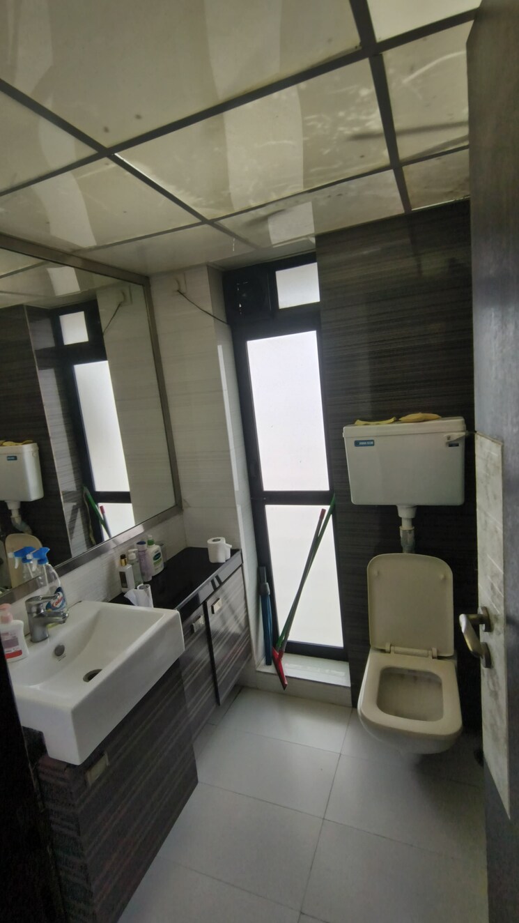 Team Area, lokhandwala-sapphire-heights 2.5 Bedroom 1250 Sq.Ft. Apartment In Kandivali East Mumbai 8911666