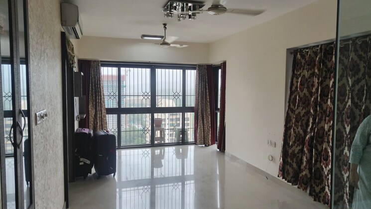 Room, lokhandwala-sapphire-heights 2.5 Bedroom 1250 Sq.Ft. Apartment In Kandivali East Mumbai 8911666