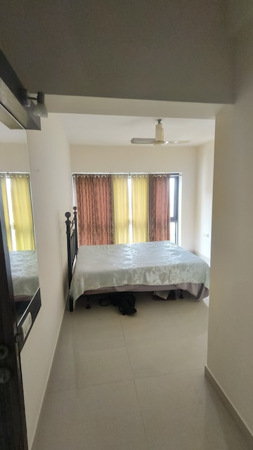 Bedroom in 2.5 BHK Apartment at Lokhandwala Sapphire Heights, Kandivali East – for Sale
